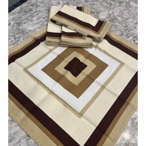 MCM Cloth Dinner Napkins Johnathon Adler,set of 4, 17” x 18” - Picture 1 of 7